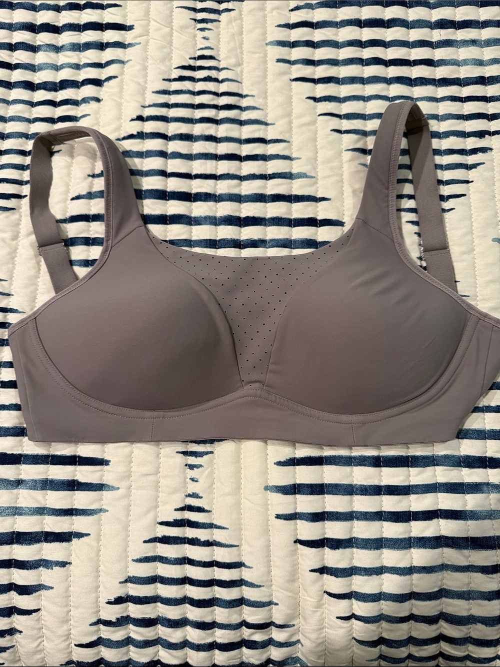 lululemon athletica Grey Wireless Support Bra